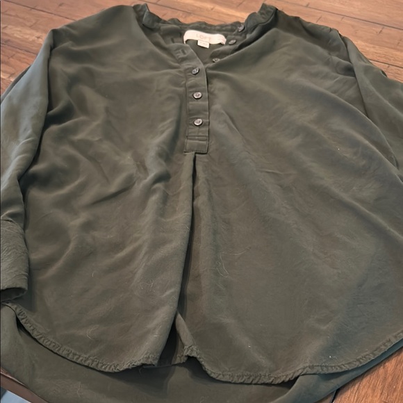 Loft Green Button-Up Blouse - Picture 5 of 6